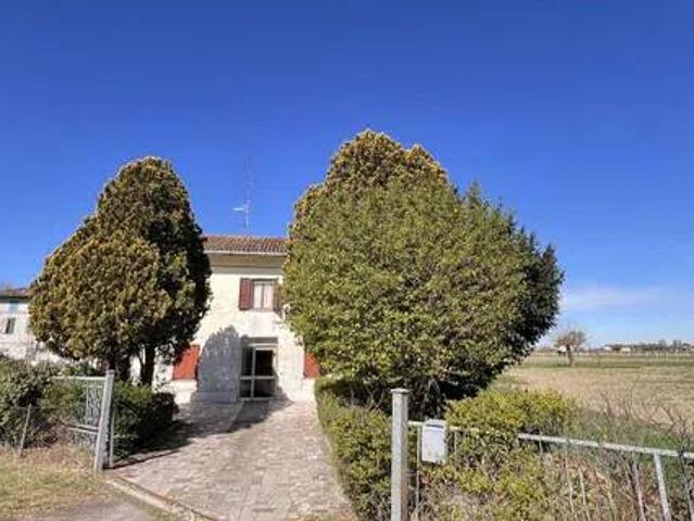 Villa in vendita a Correggio RE