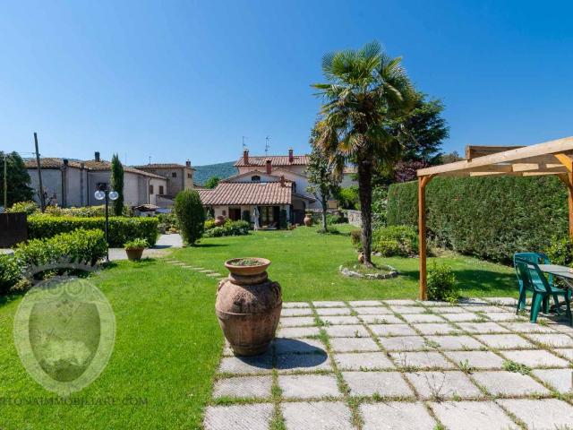 Villa in vendita a Cortona AR
