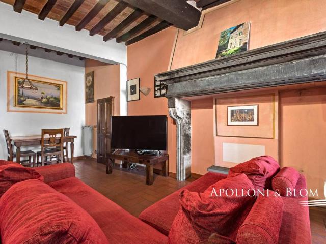 Casa indipendente in vendita a Cortona AR