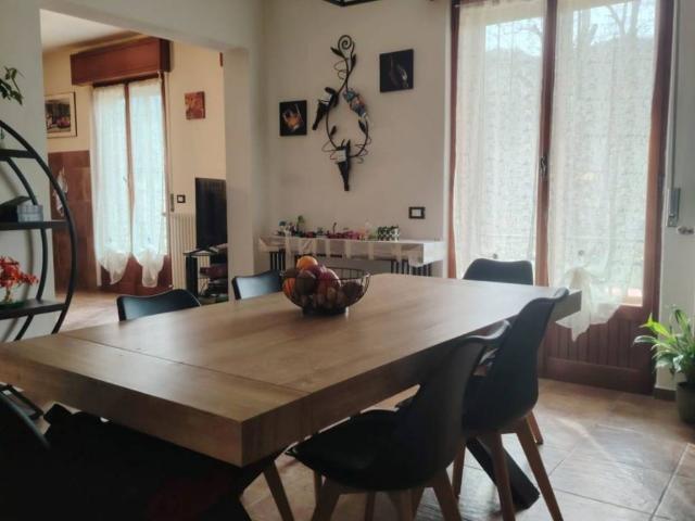 Villa in vendita a Corte Brugnatella PC