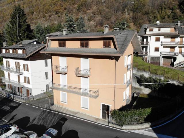 Villa in vendita a Corteno Golgi BS