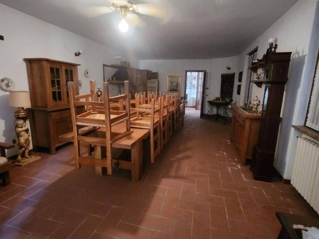 Villa in vendita a Corteolona e Genzone PV
