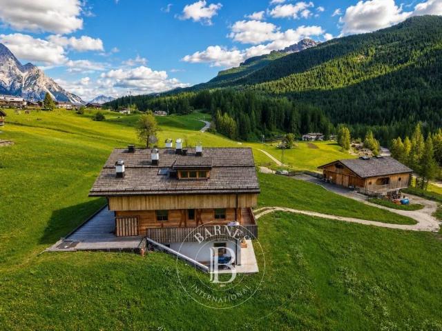 Villa in vendita a Cortina d'Ampezzo BL