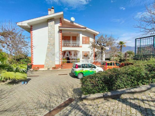Villa in vendita a Cosenza CS