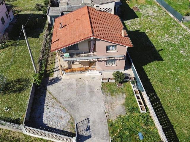 Villa in vendita a Coseano UD