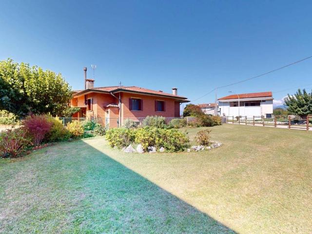 Villa in vendita a Coseano UD