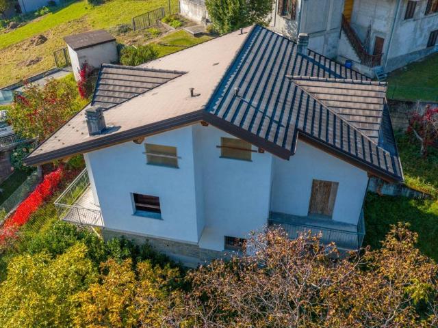Villa in vendita a Cosio Valtellino SO