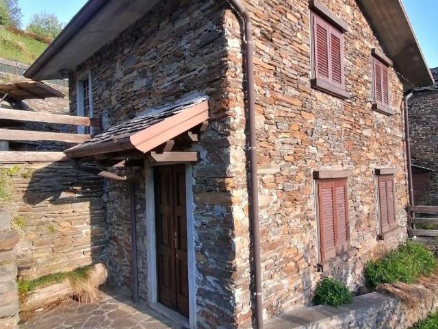 Villa in vendita a Cosio Valtellino SO