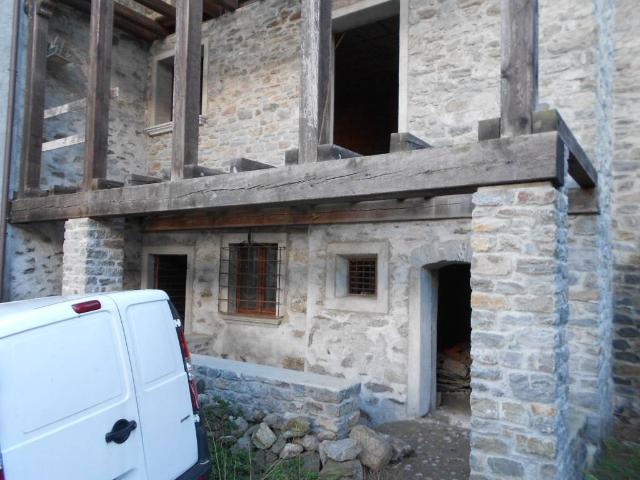 Villa in vendita a Cosio Valtellino SO