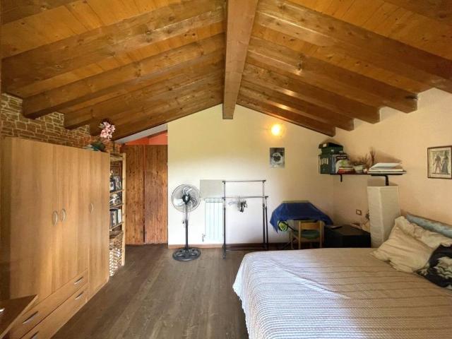 Villa in vendita a Cossogno VB