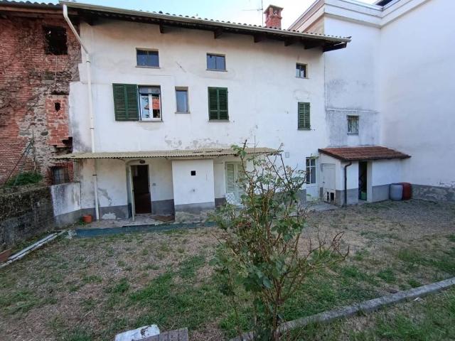 Villa in vendita a Cossato BI