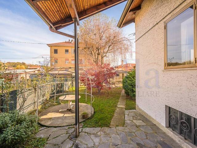 Villa in vendita a Cossato BI