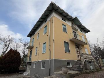 Villa in vendita a Cossato BI