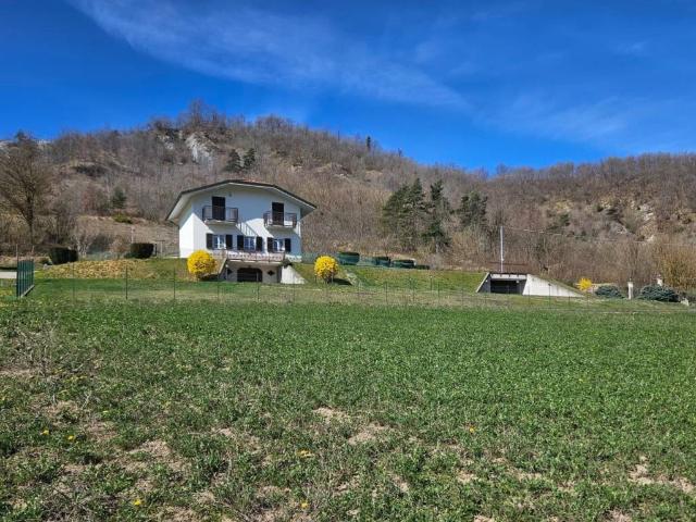Villa in vendita a Cosseria SV