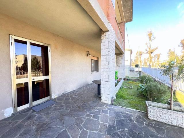 Villa in vendita a Costa di Rovigo RO