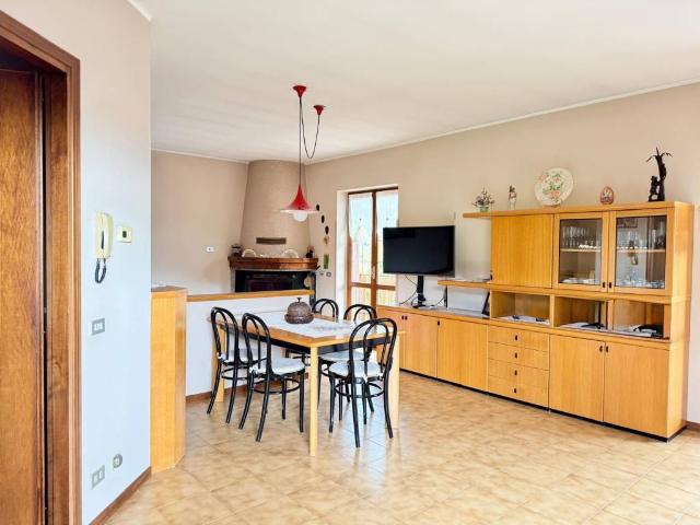 Villa in vendita a Costa Serina BG