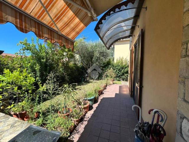 Villa in vendita a Costa Volpino BG