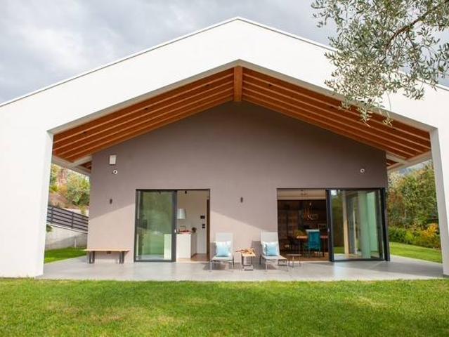 Villa in vendita a Costermano sul Garda VR
