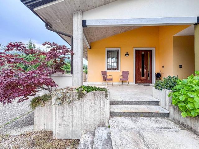 Villa in vendita a Costermano sul Garda VR