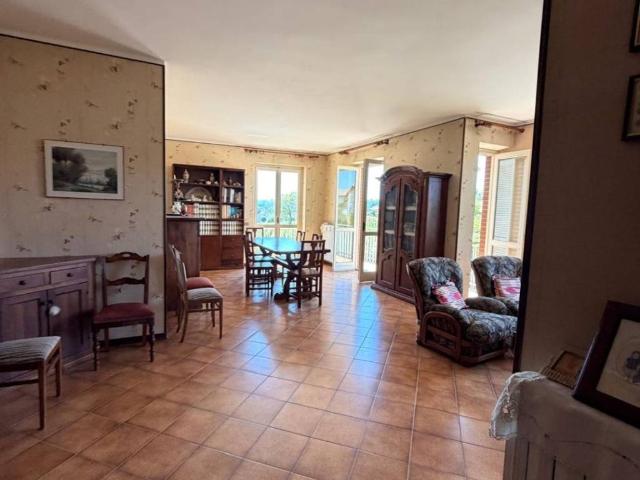Villa in vendita a Costigliole d'Asti AT