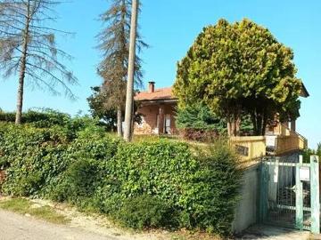 Villa in vendita a Costigliole d'Asti AT
