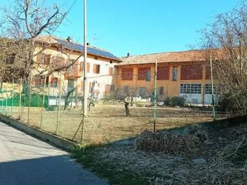 Villa in vendita a Costigliole d'Asti AT