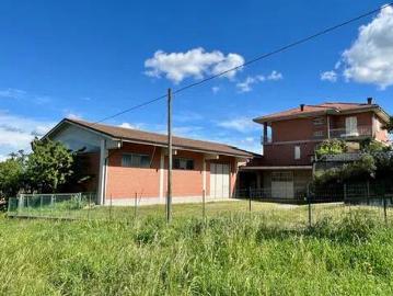 Villa in vendita a Costigliole d'Asti AT
