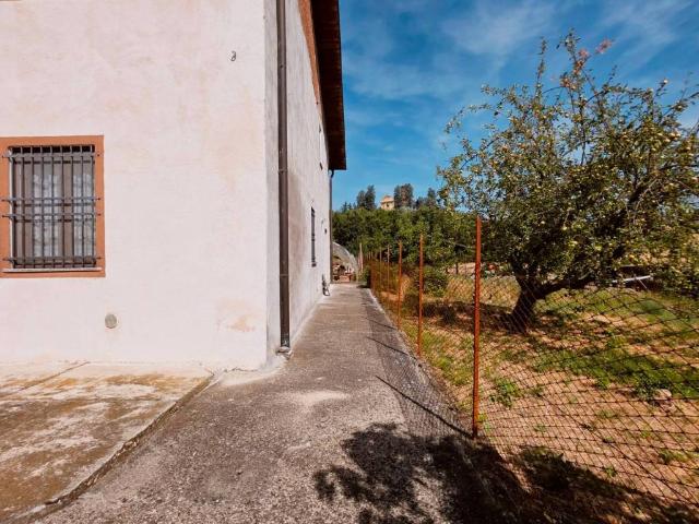 Villa in vendita a Costigliole d'Asti AT