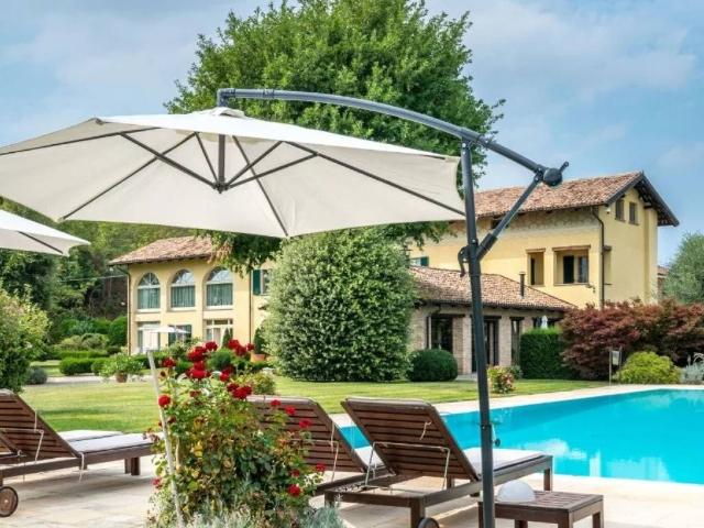 Villa in vendita a Costigliole d'Asti AT