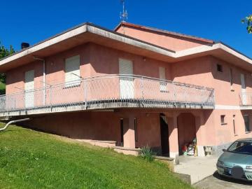 Villa in vendita a Costigliole d'Asti AT