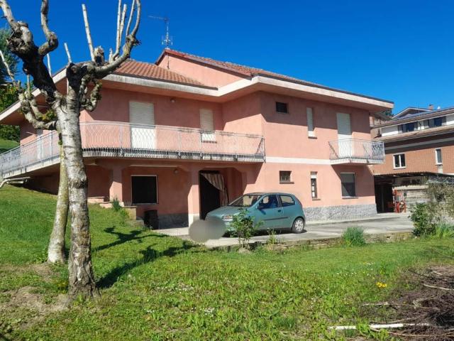 Villa in vendita a Costigliole d'Asti AT