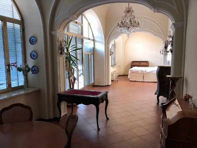 Villa in vendita a Costigliole Saluzzo CN