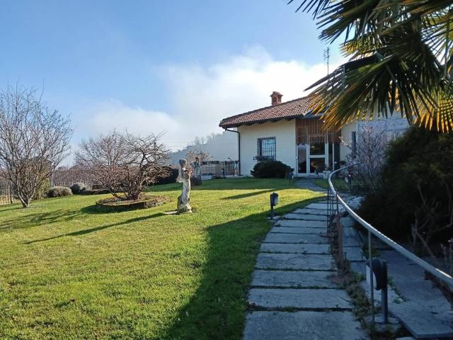 Villa in vendita a Costigliole Saluzzo CN
