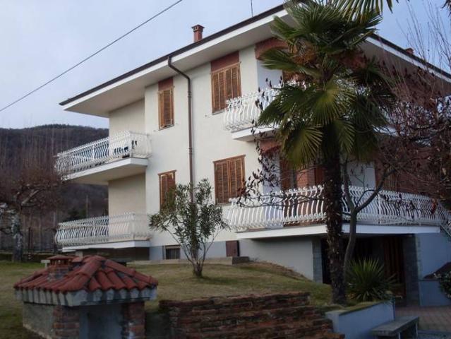 Villa in vendita a Costigliole Saluzzo CN