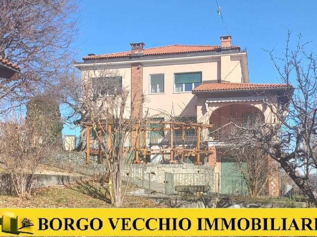 Villa in vendita a Costigliole Saluzzo CN