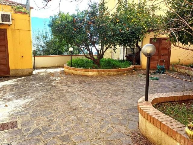 Villa in vendita a Catanzaro CZ