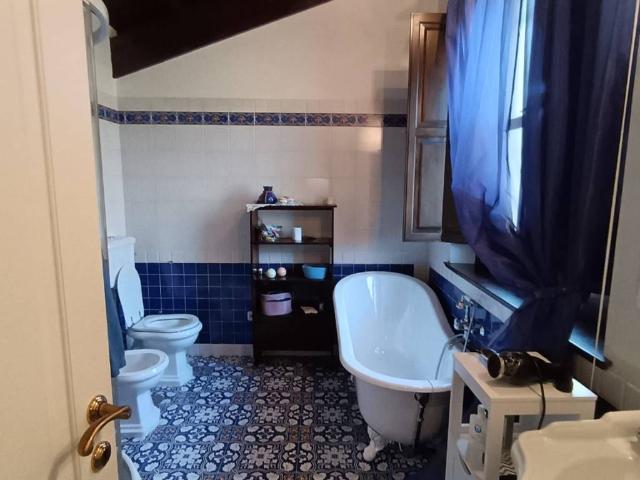 Villa in vendita a Catanzaro CZ