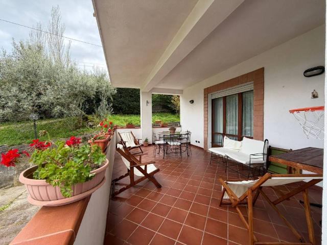 Villa in vendita a Catanzaro CZ