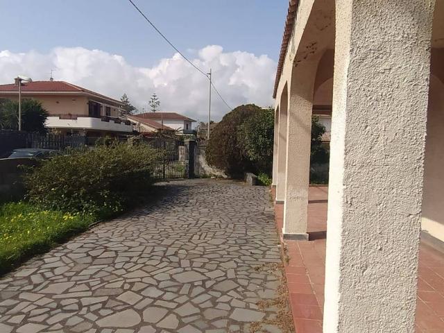 Villa in vendita a Catania CT