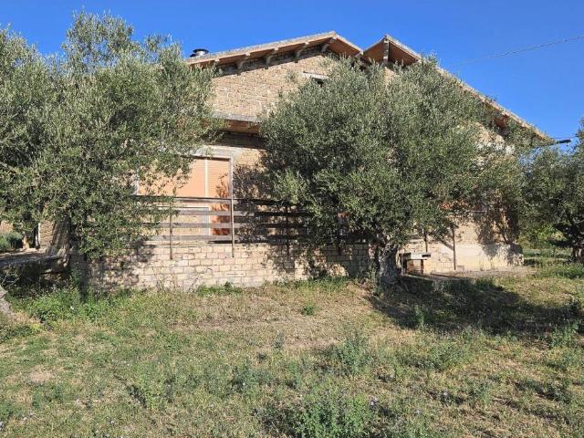 Villa in vendita a Catignano PE