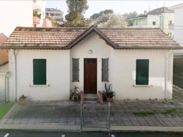Villa in vendita a Cattolica RN