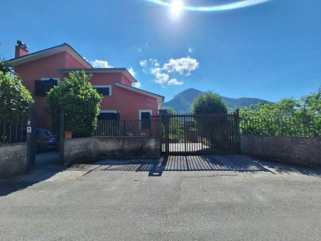 Villa in vendita a Cava de' Tirreni SA