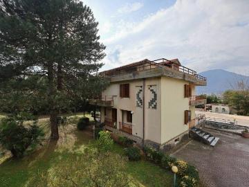 Villa in vendita a Cava de' Tirreni SA