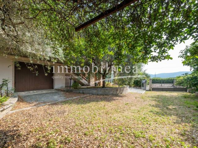 Villa in vendita a Cavaion Veronese VR