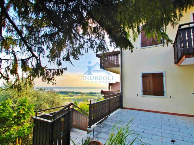 Villa in vendita a Cavaion Veronese VR