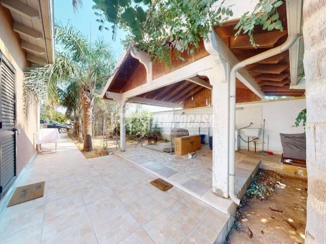 Villa in vendita a Cavallino LE