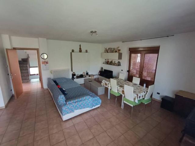 Villa in vendita a Cavallirio NO