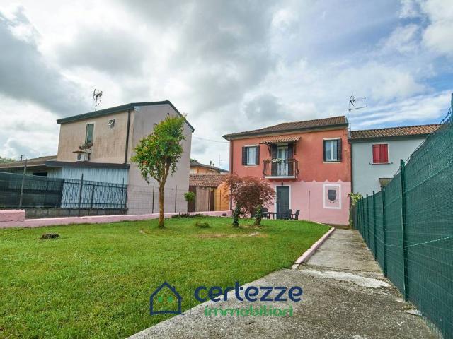 Villa in vendita a Cavarzere VE