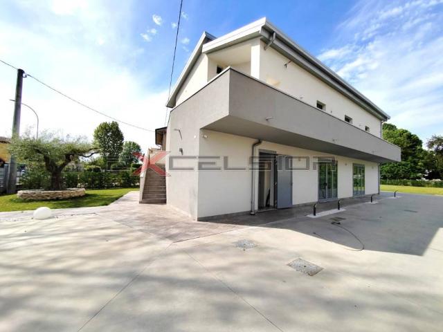 Villa in vendita a Cavarzere VE