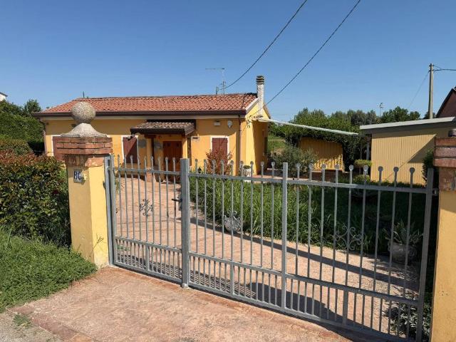 Villa in vendita a Cavarzere VE